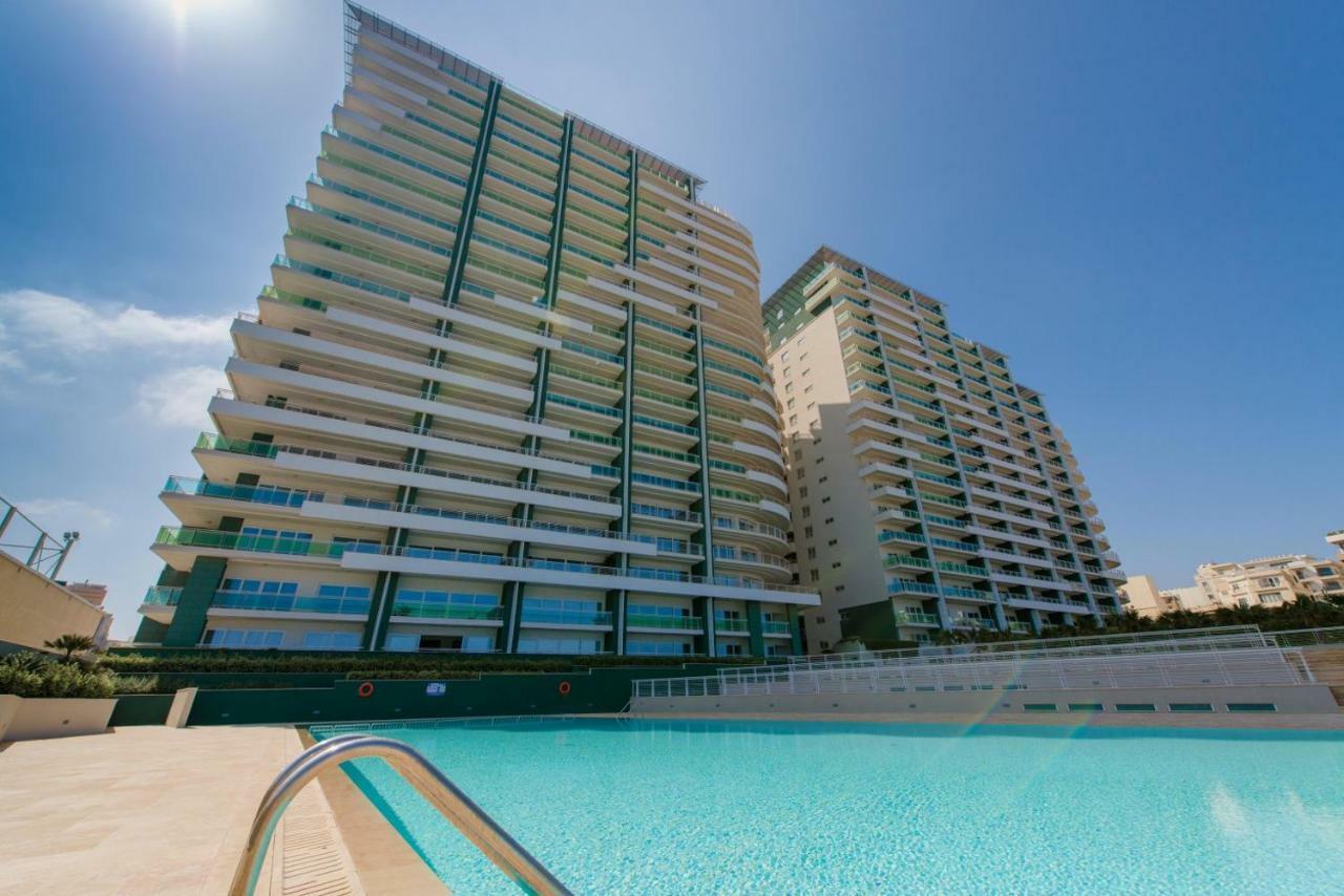 Apartment In Fort Cambridge With Pool سليمة المظهر الخارجي الصورة