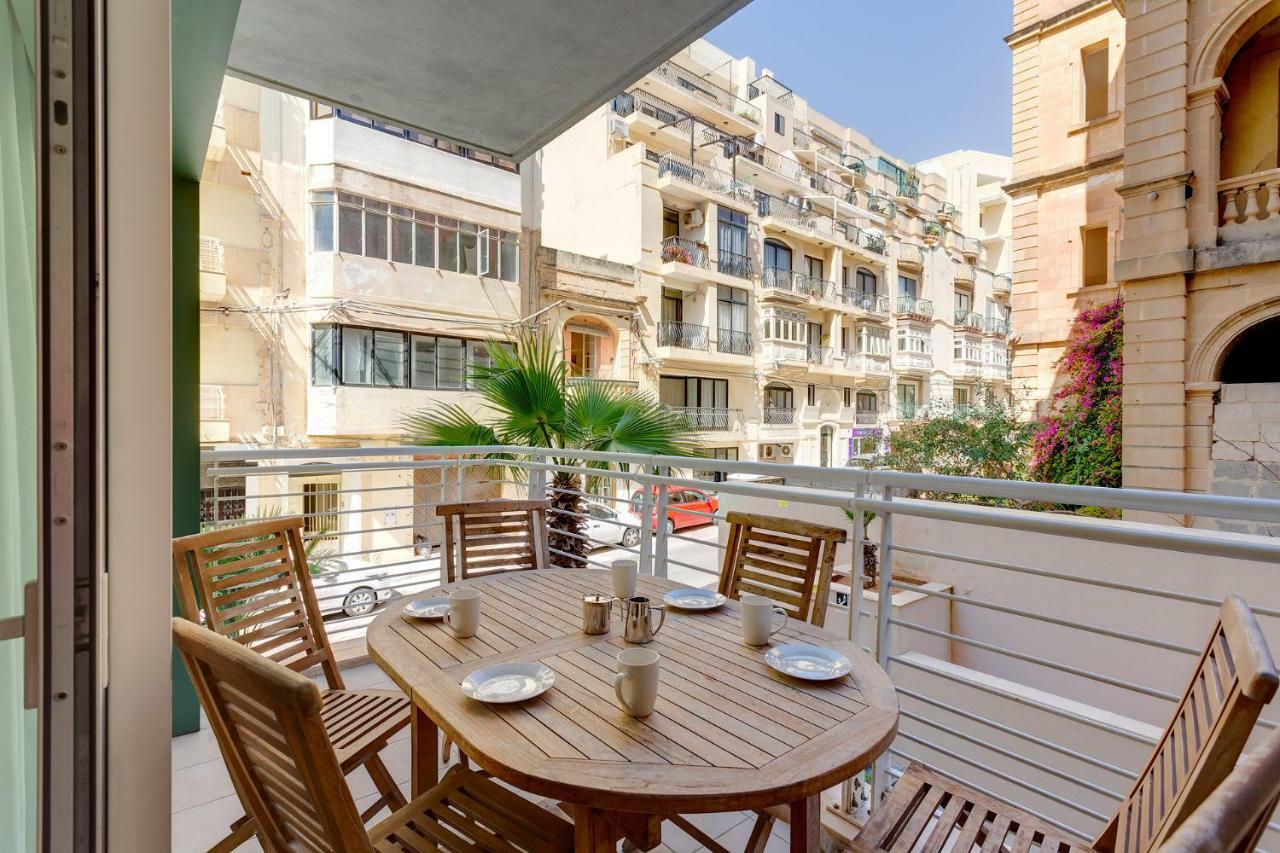 Apartment In Fort Cambridge With Pool سليمة المظهر الخارجي الصورة